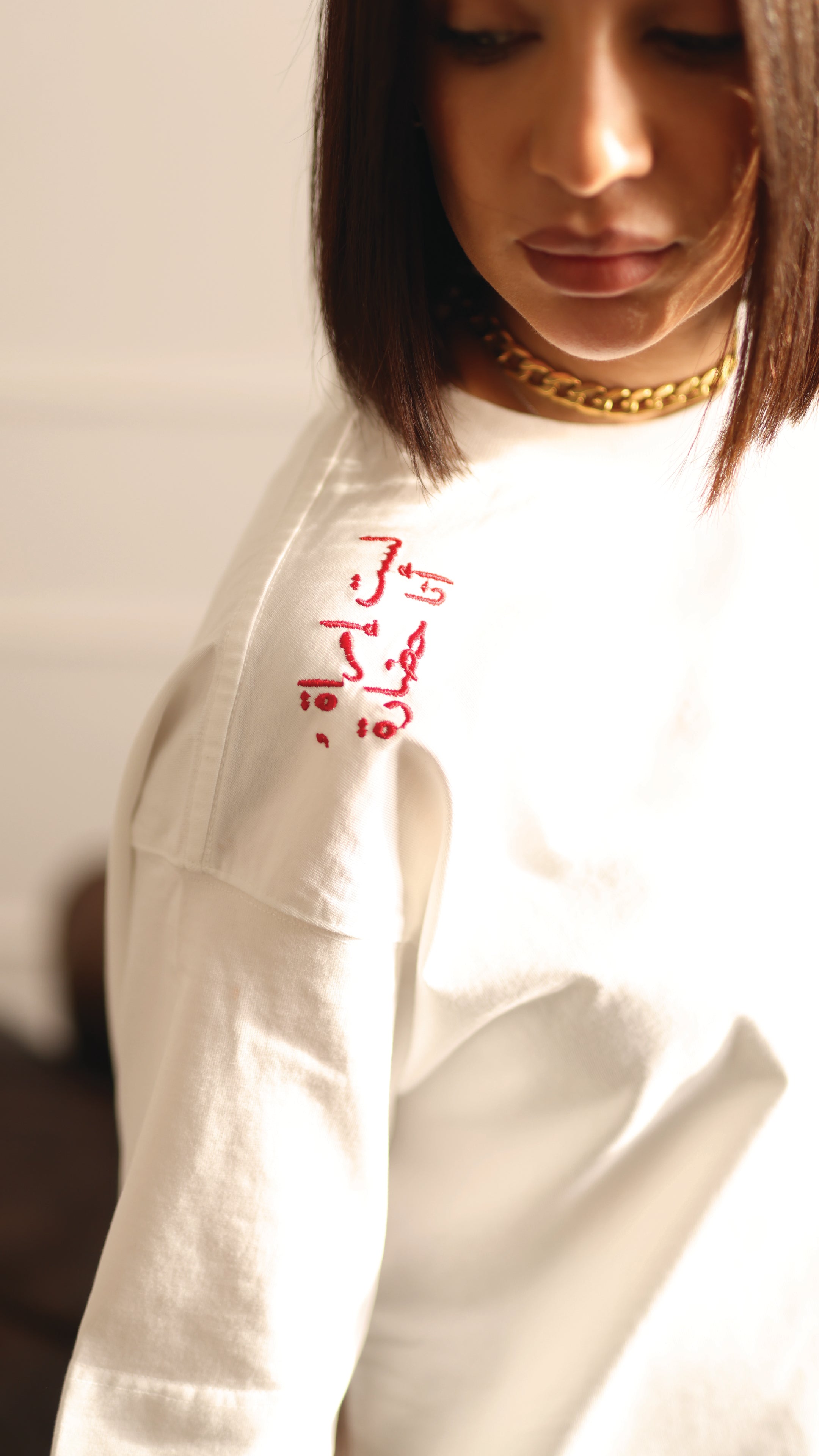 THE CROWNED IDENTITY|لست إمرأة أنا حضارة