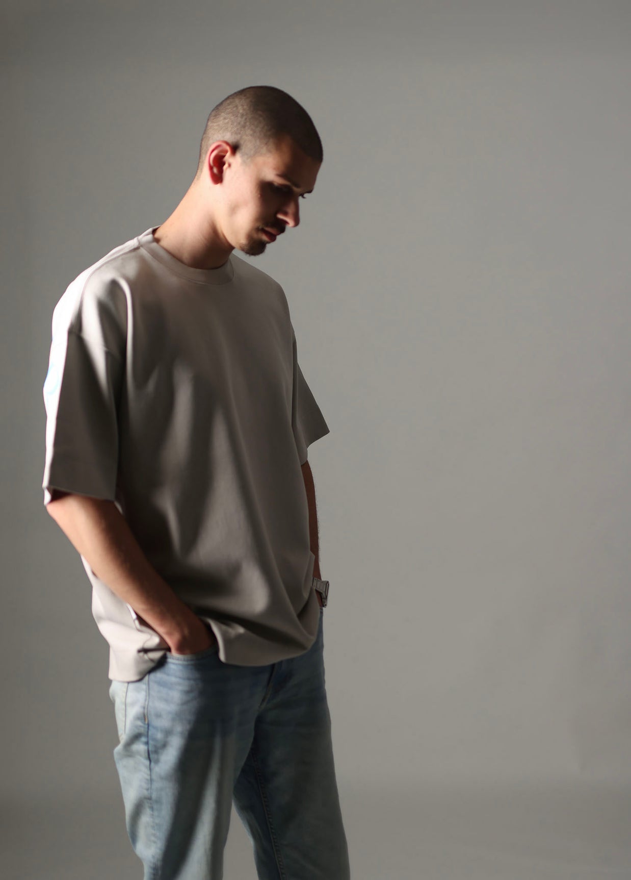 <tc>تيشيرت كاسر القواعد-عنتر </tc>
