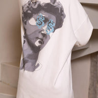 HER BILLIONAIRE AURA T-SHIRT